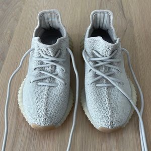 Adidas Yeezy Boost Sneaker Mens Size US 5